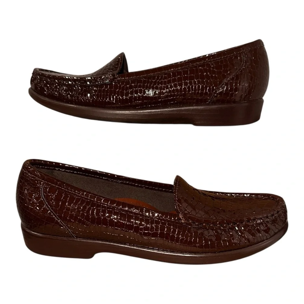 SAS Tripad Simplify Brown Patent Crocodile‎ Embossed Leather Loafers Women's 7.5